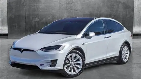 2019 Tesla Model X 5YJXCAE23KF211221