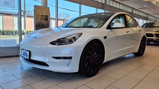 2023 Tesla Model 3 5YJ3E1EC2PF586042