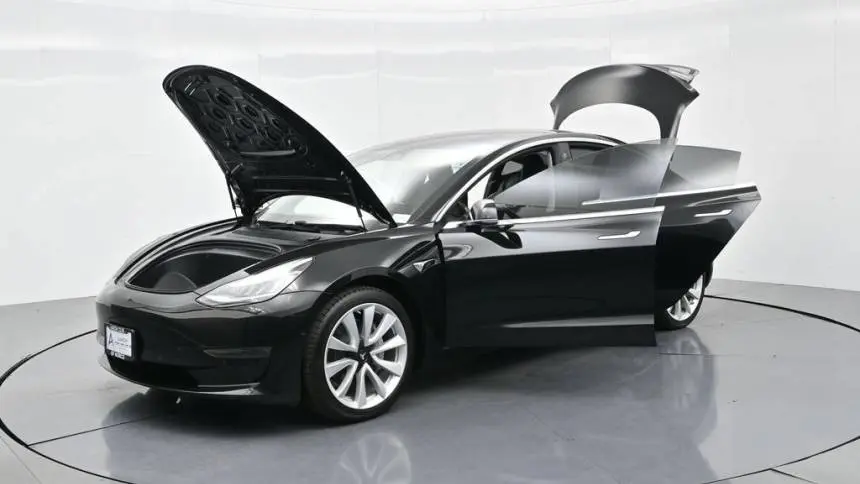 2018 Tesla Model 3 5YJ3E1EA3JF176226