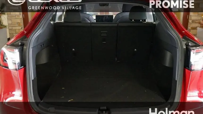 2021 Tesla Model Y 5YJYGDEE4MF243974