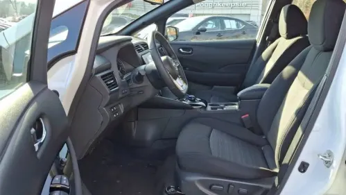 2025 Nissan LEAF 1N4CZ1CV0SC559359