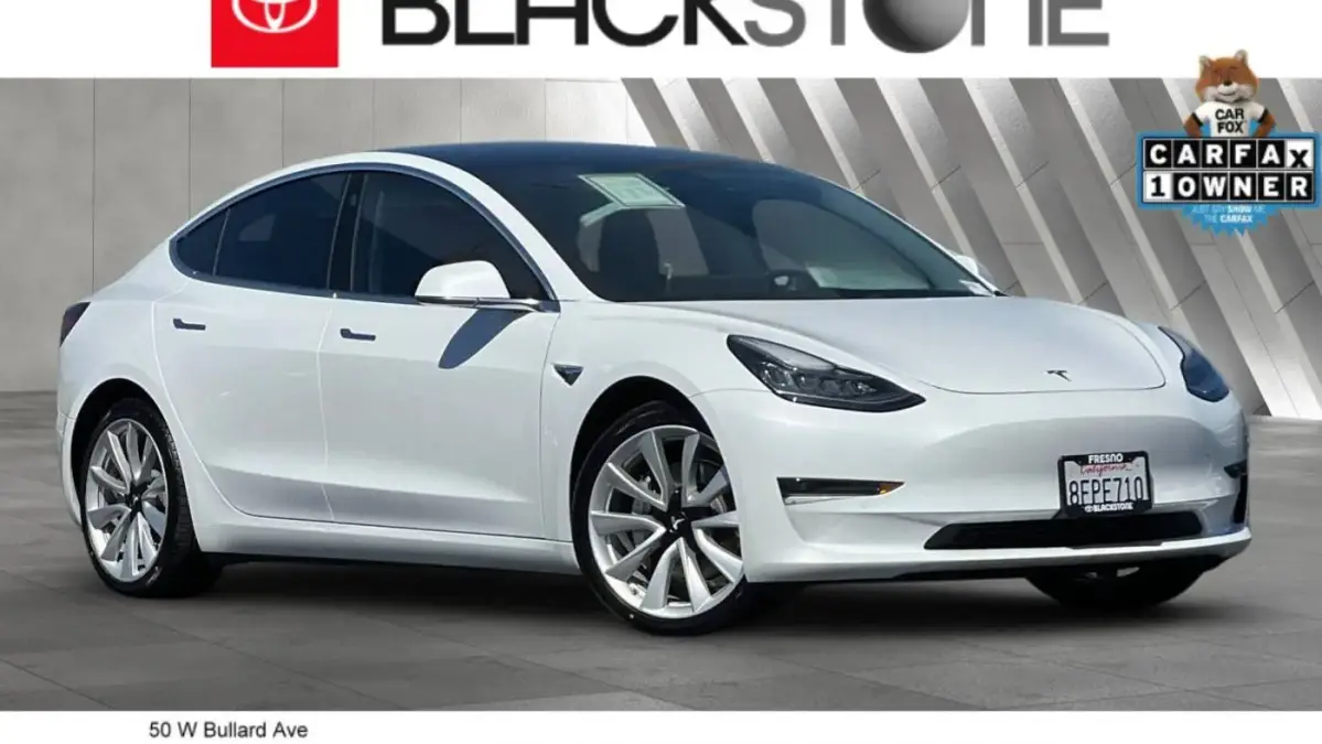 2018 Tesla Model 3 5YJ3E1EA9JF047424