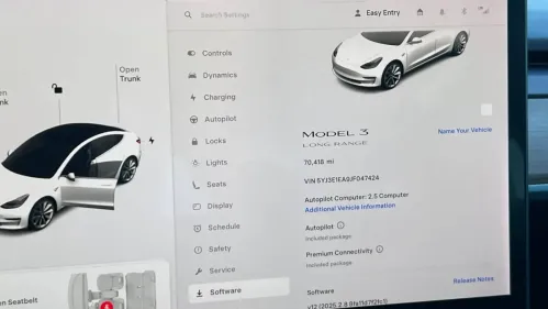 2018 Tesla Model 3 5YJ3E1EA9JF047424