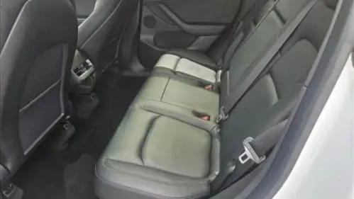 2020 Tesla Model Y 5YJYGDEE5LF052661