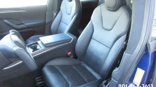 2023 Tesla Model X 7SAXCAE58PF386391