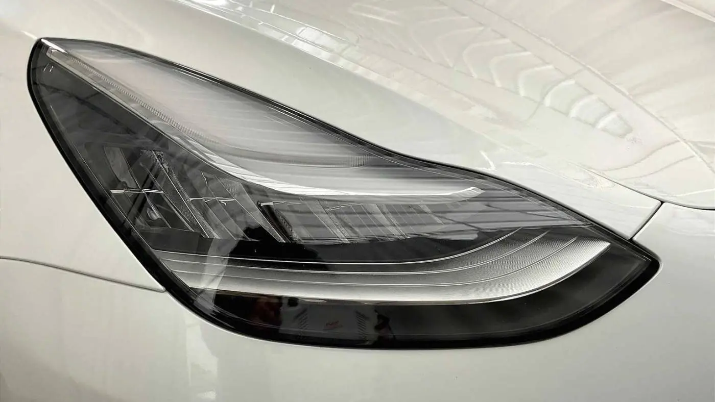 2019 Tesla Model 3 5YJ3E1EB8KF493445