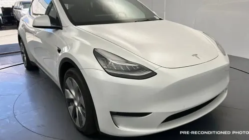 2021 Tesla Model Y 5YJYGDEE8MF241547