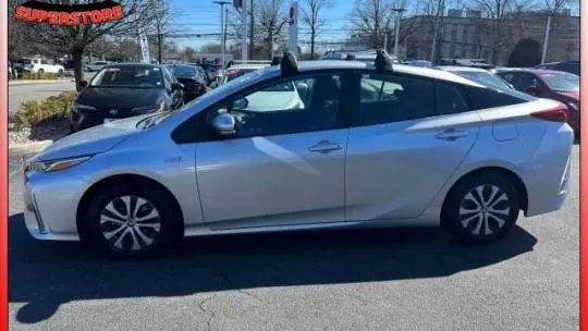 2022 Toyota Prius Prime JTDKAMFP3N3213841