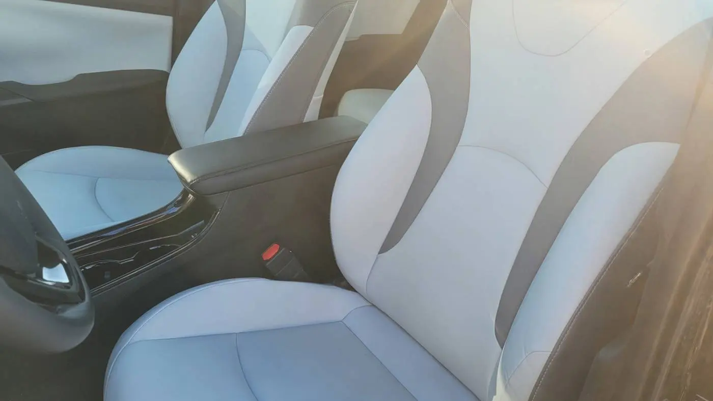 2022 Toyota Prius Prime JTDKAMFP2N3206573