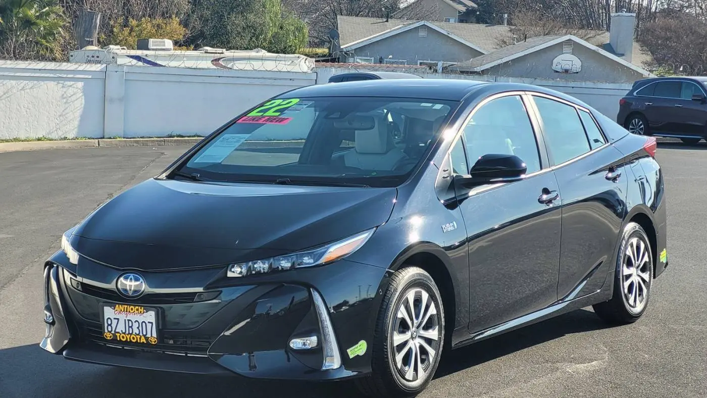 2022 Toyota Prius Prime JTDKAMFP2N3206573