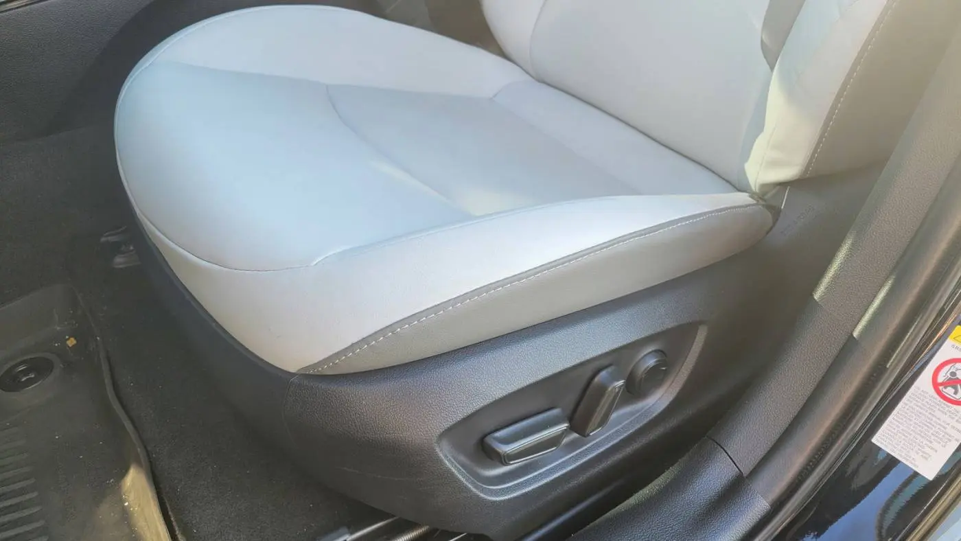 2022 Toyota Prius Prime JTDKAMFP2N3206573