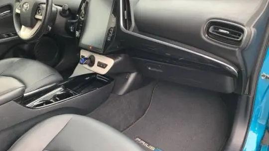 2017 Toyota Prius Prime JTDKARFP6H3038356