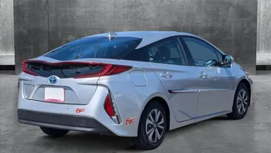 2017 Toyota Prius Prime JTDKARFP8H3017850