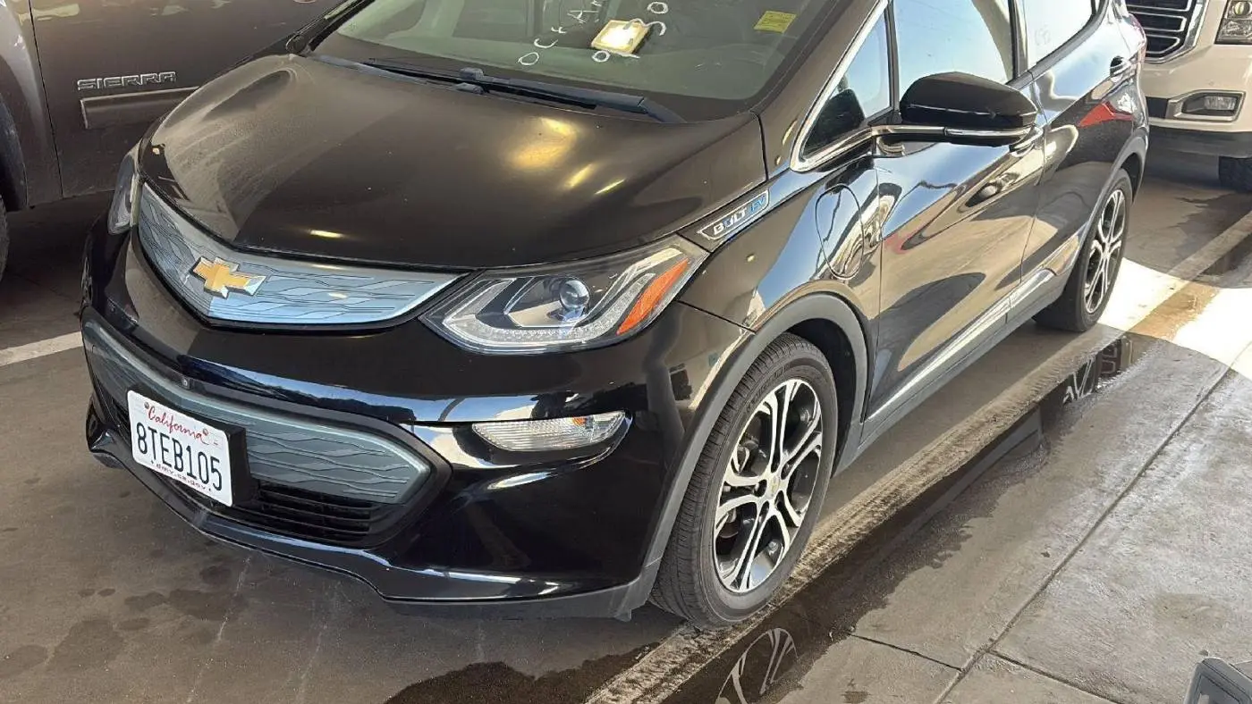 2017 Chevrolet Bolt 1G1FX6S00H4136468