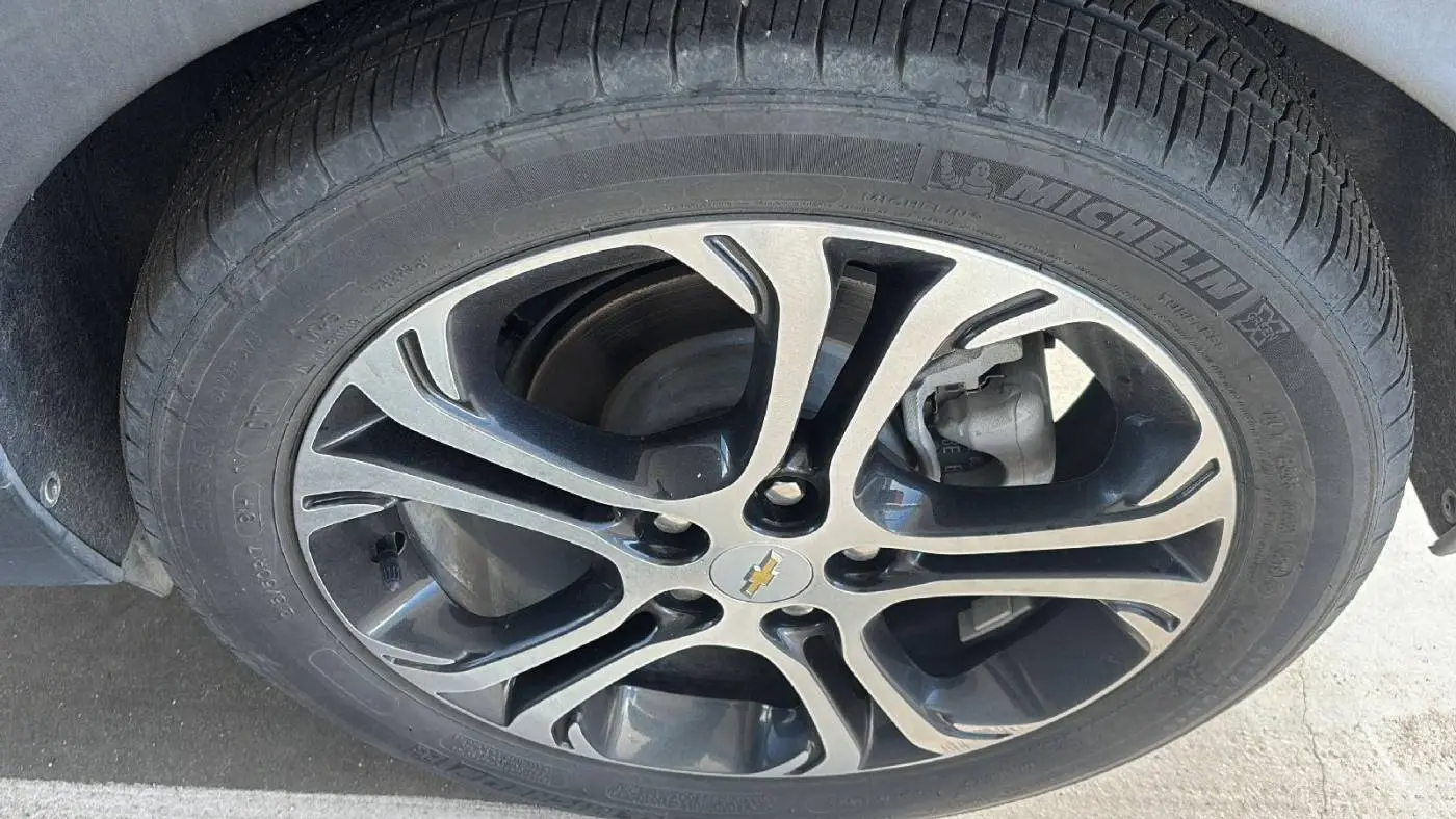 2017 Chevrolet Bolt 1G1FX6S00H4136468