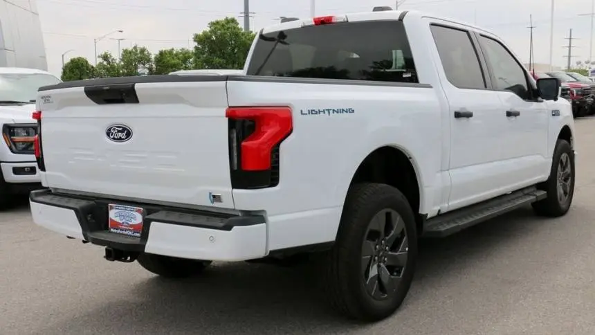2024 Ford F-150 Lightning 1FTVW3LK5RWG21618