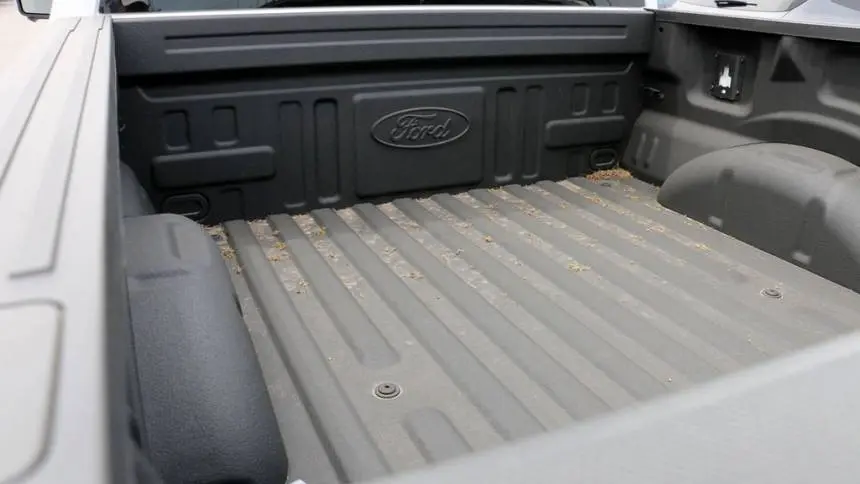 2024 Ford F-150 Lightning 1FTVW3LK5RWG21618