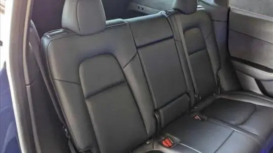 2021 Tesla Model Y 5YJYGDEE8MF078592