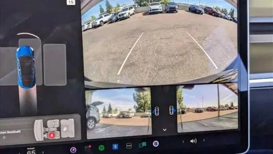 2021 Tesla Model Y 5YJYGDEE8MF078592