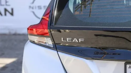 2023 Nissan LEAF 1N4CZ1CV9PC563465