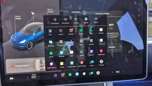 2021 Tesla Model Y 5YJYGDEE8MF078592