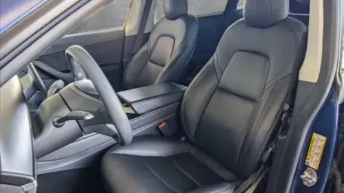 2021 Tesla Model Y 5YJYGDEE8MF078592