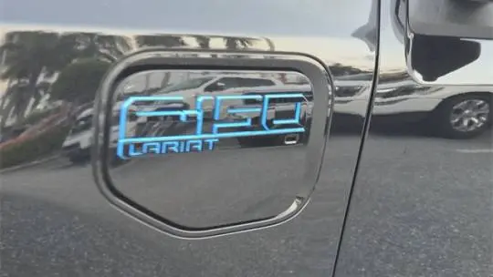 2024 Ford F-150 Lightning 1FT6W5L75RWG18925