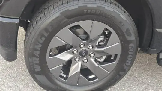 2024 Ford F-150 Lightning 1FT6W5L75RWG18925