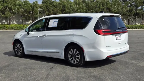 2023 Chrysler Pacifica 2C4RC1S78PR622375