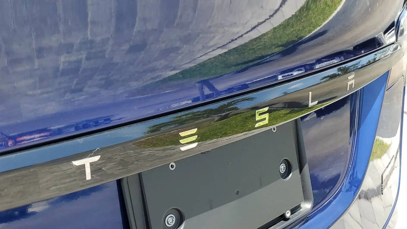 2023 Tesla Model X 7SAXCBE67PF431108