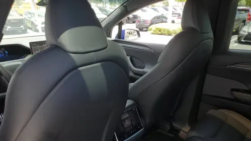 2023 Tesla Model X 7SAXCBE67PF431108