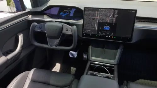 2023 Tesla Model X 7SAXCBE67PF431108
