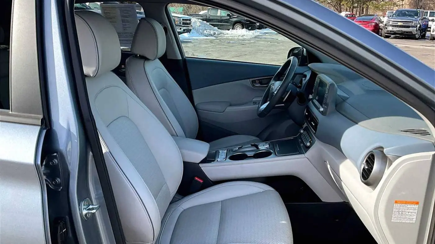 2021 Hyundai Kona Electric KM8K33AG7MU121308