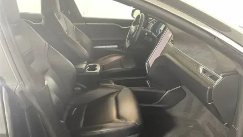2015 Tesla Model S 5YJSA1E24FF113868