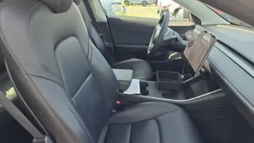 2019 Tesla Model 3 5YJ3E1EA5KF447403