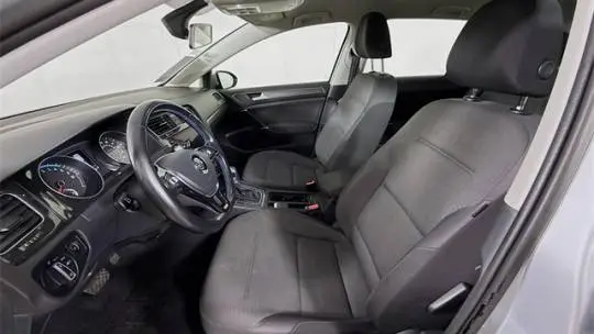 2019 Volkswagen e-Golf WVWKR7AU4KW914714