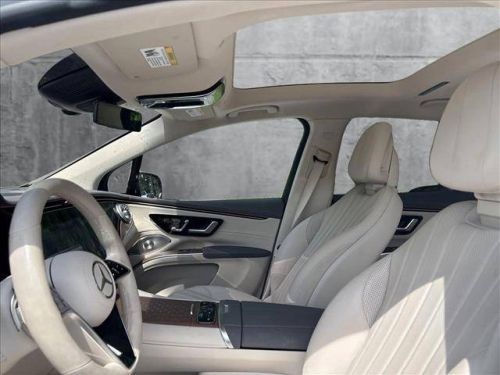 2023 Mercedes EQS SUV