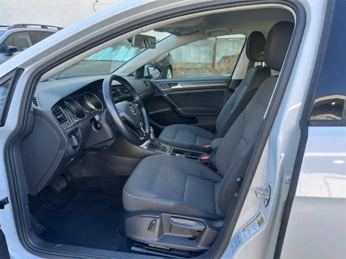 2019 Volkswagen e-Golf